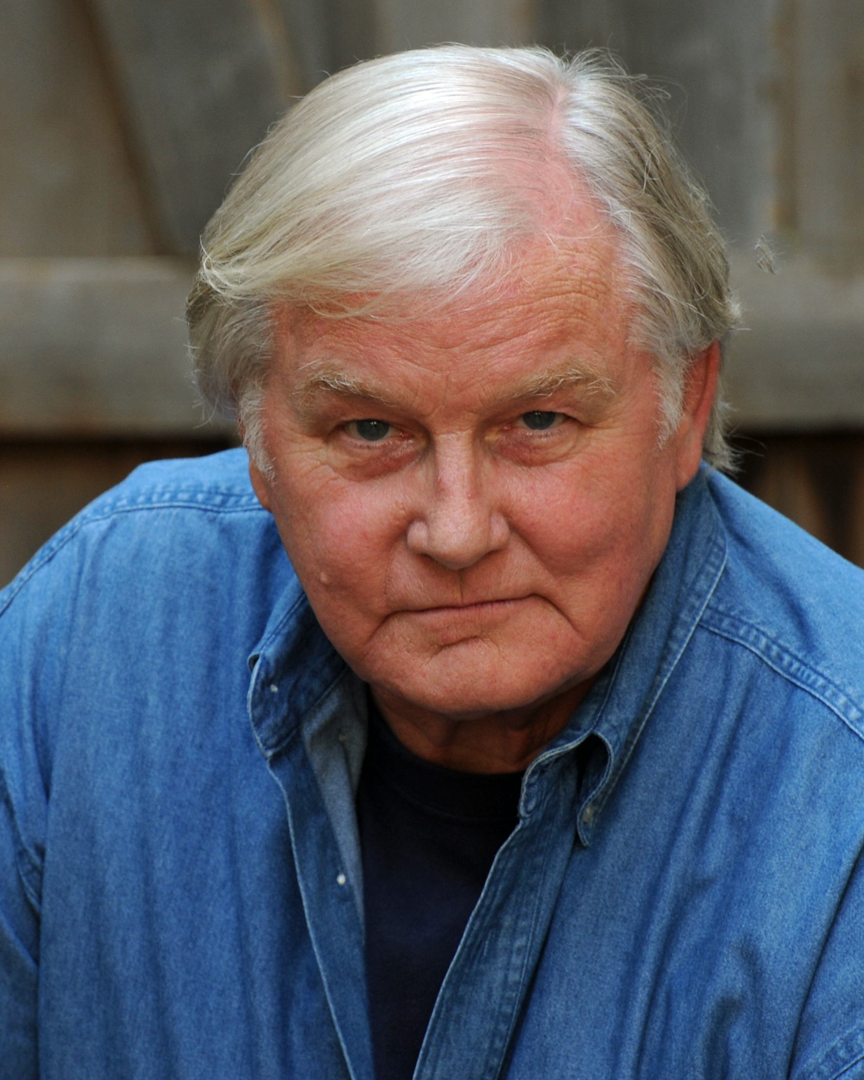 actor Garrett Schenck large photo