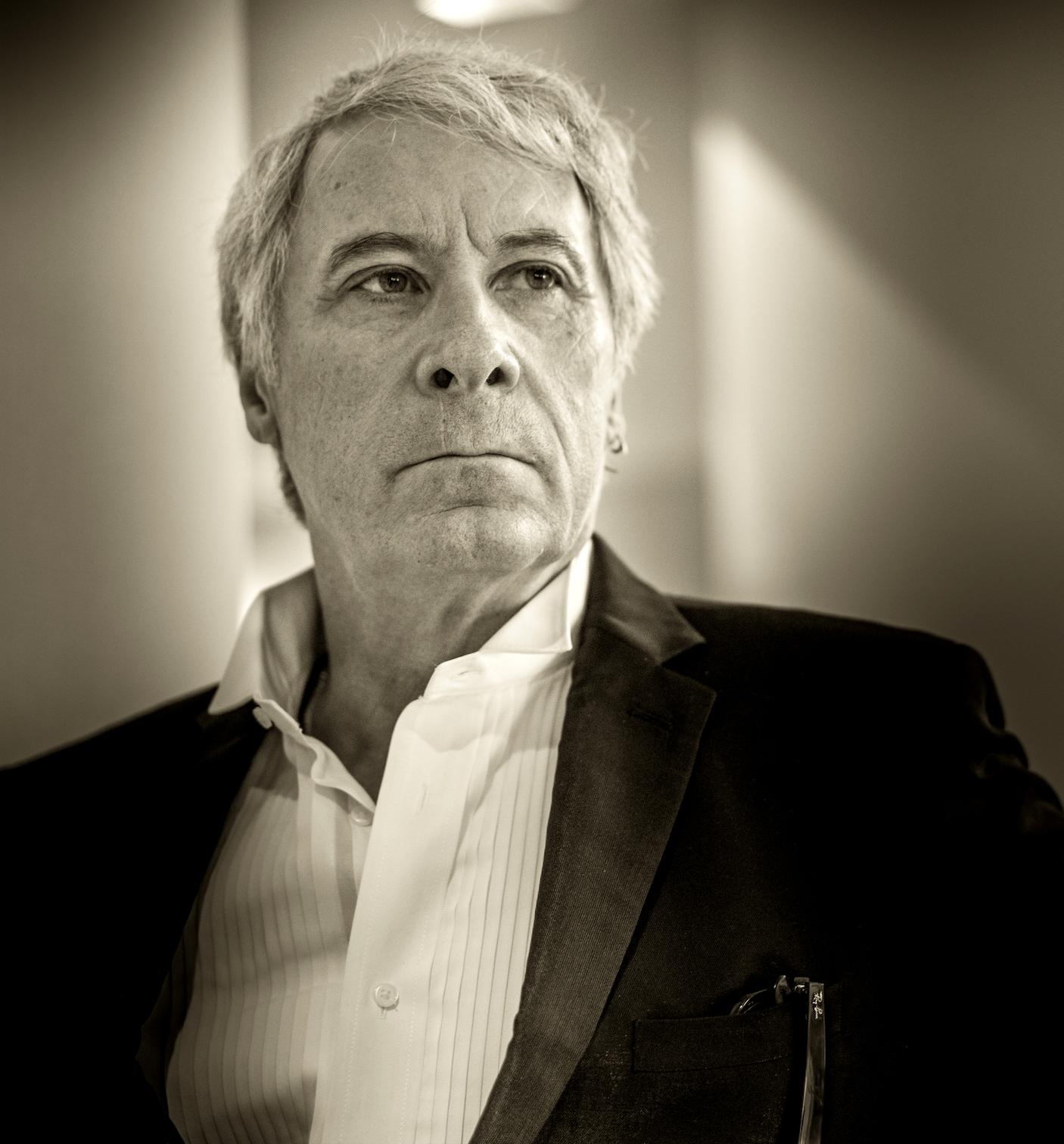 actor Garwin Sanford large photo