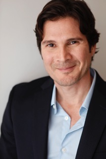 actor George Perez large photo