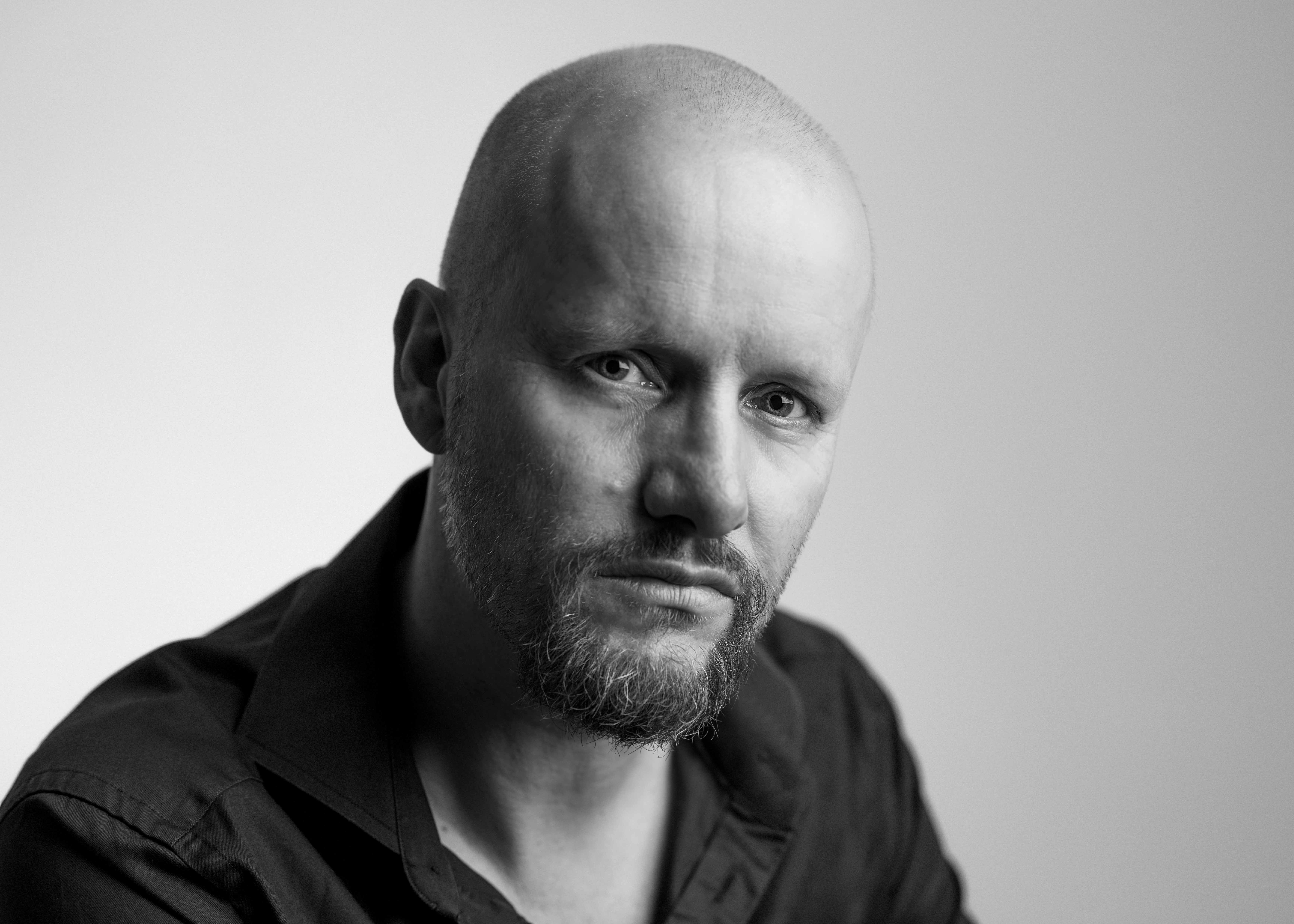 actor Hallvard Holmen large photo