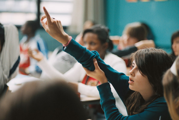 actor Laura Baquela large photo