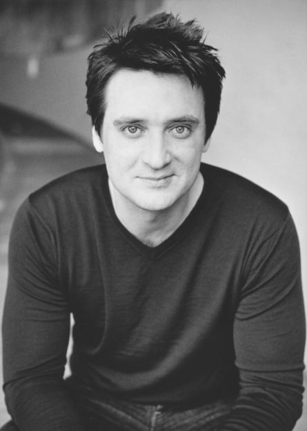 actor Philip Pavel large photo