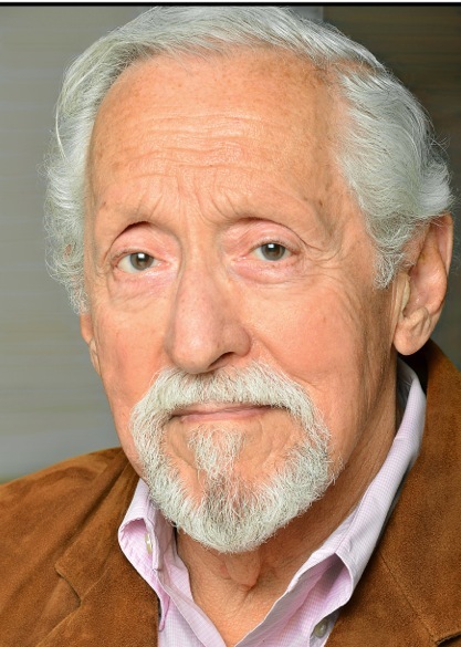 actor Mike Nussbaum large photo