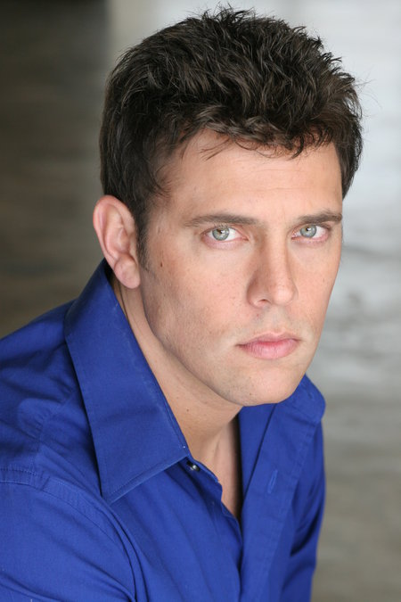 actor Josh Berry large photo