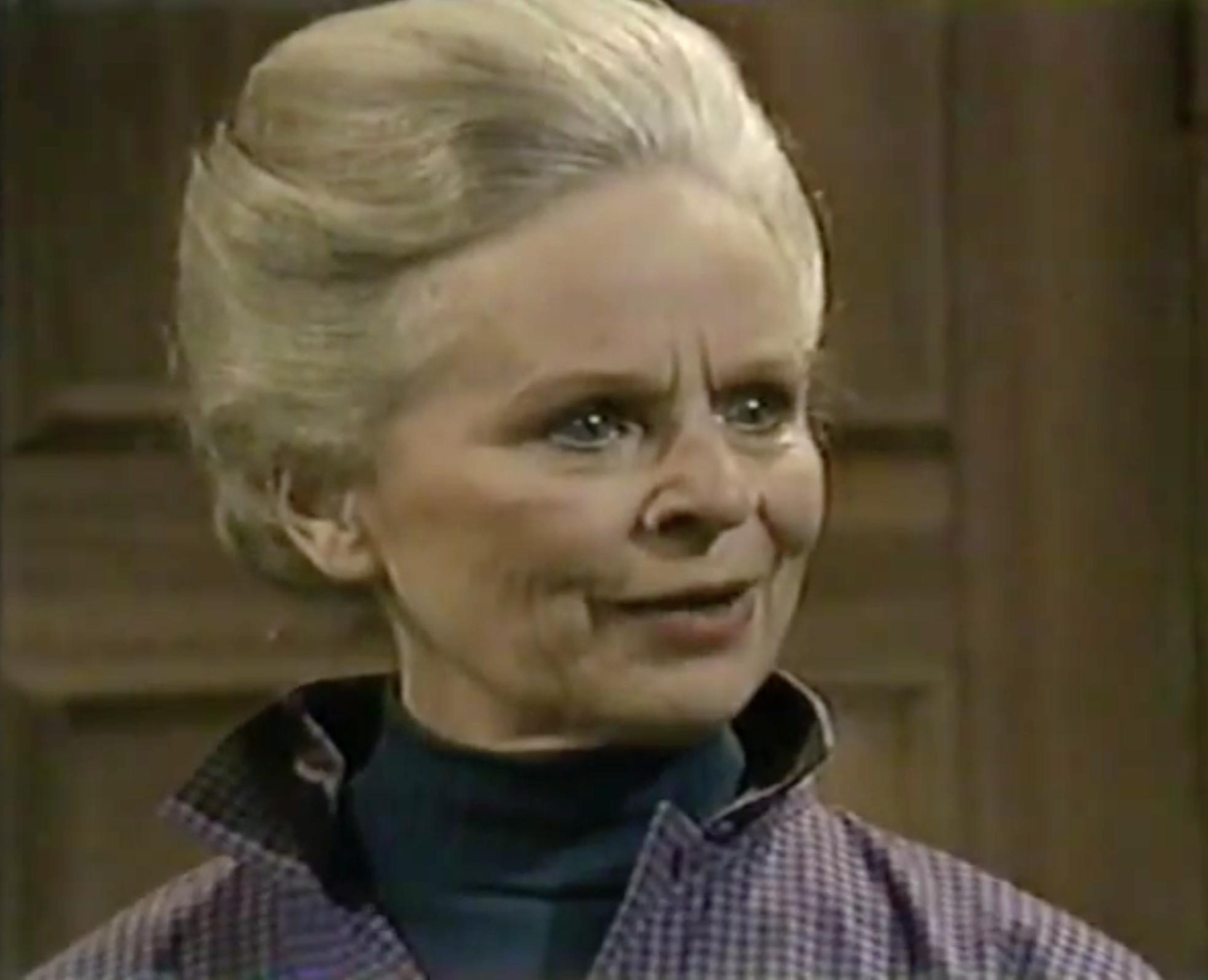 actor Elizabeth Lawrence large photo