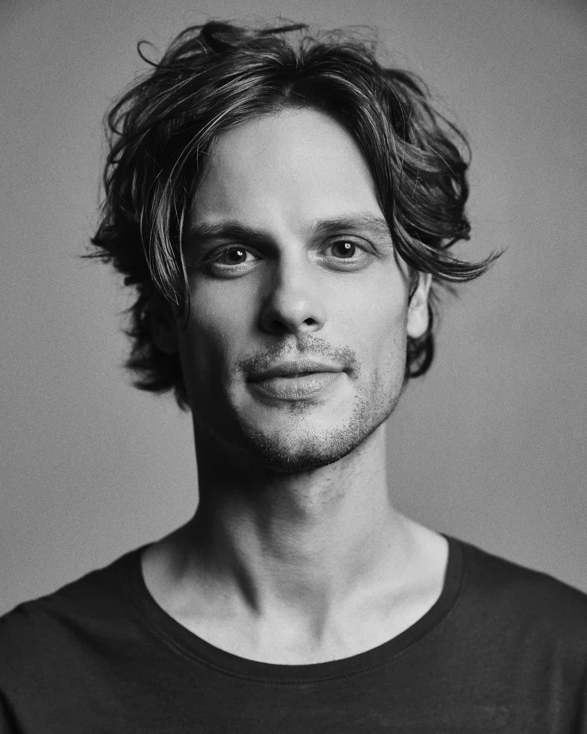 actor Matthew Gray Gubler large photo