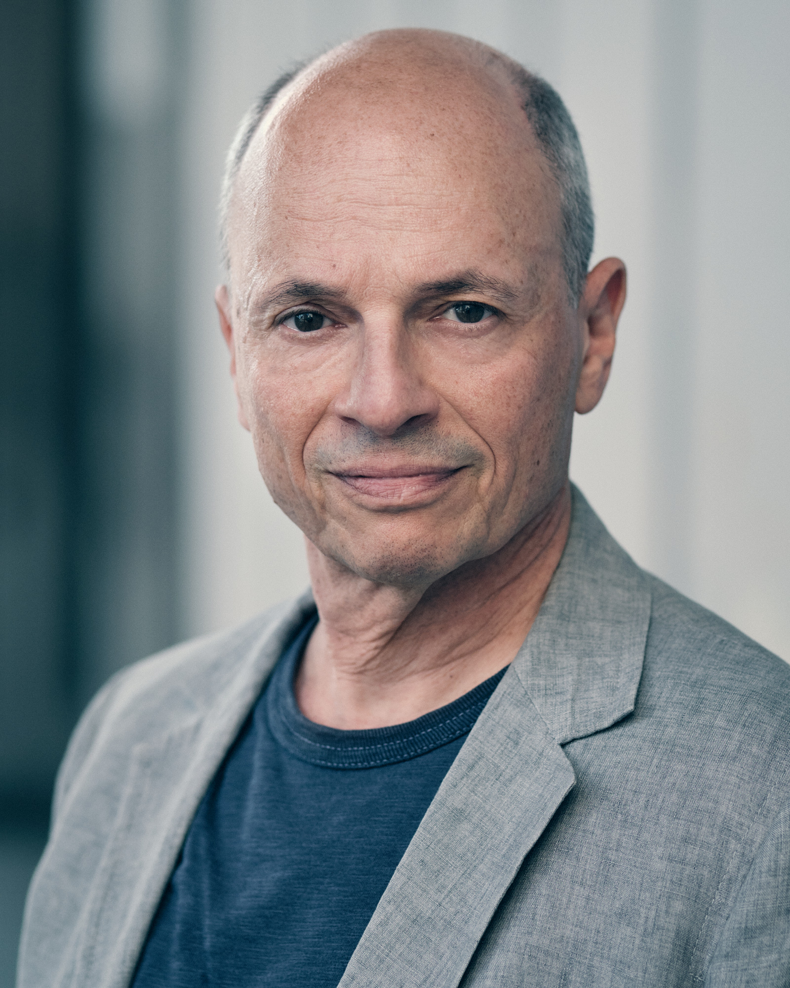 actor Kerry Shale large photo actor Kerry Shale large photo