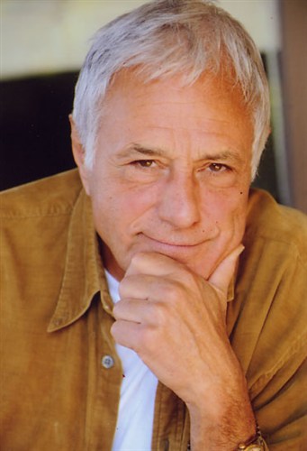 actor John Aprea large photo