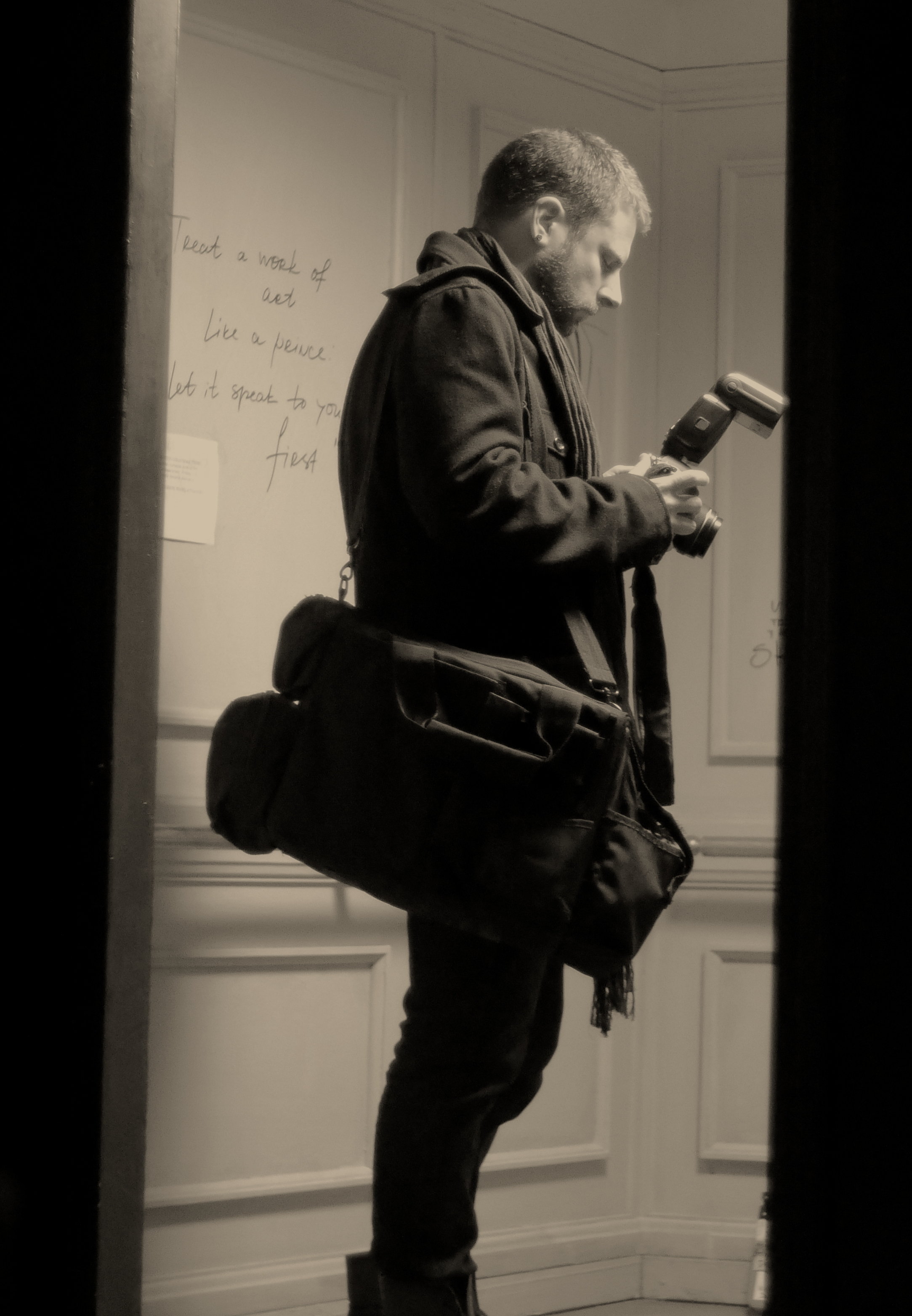 actor James Roday Rodriguez large photo