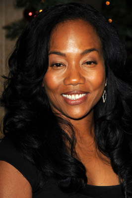 actor Sonja Sohn large photo