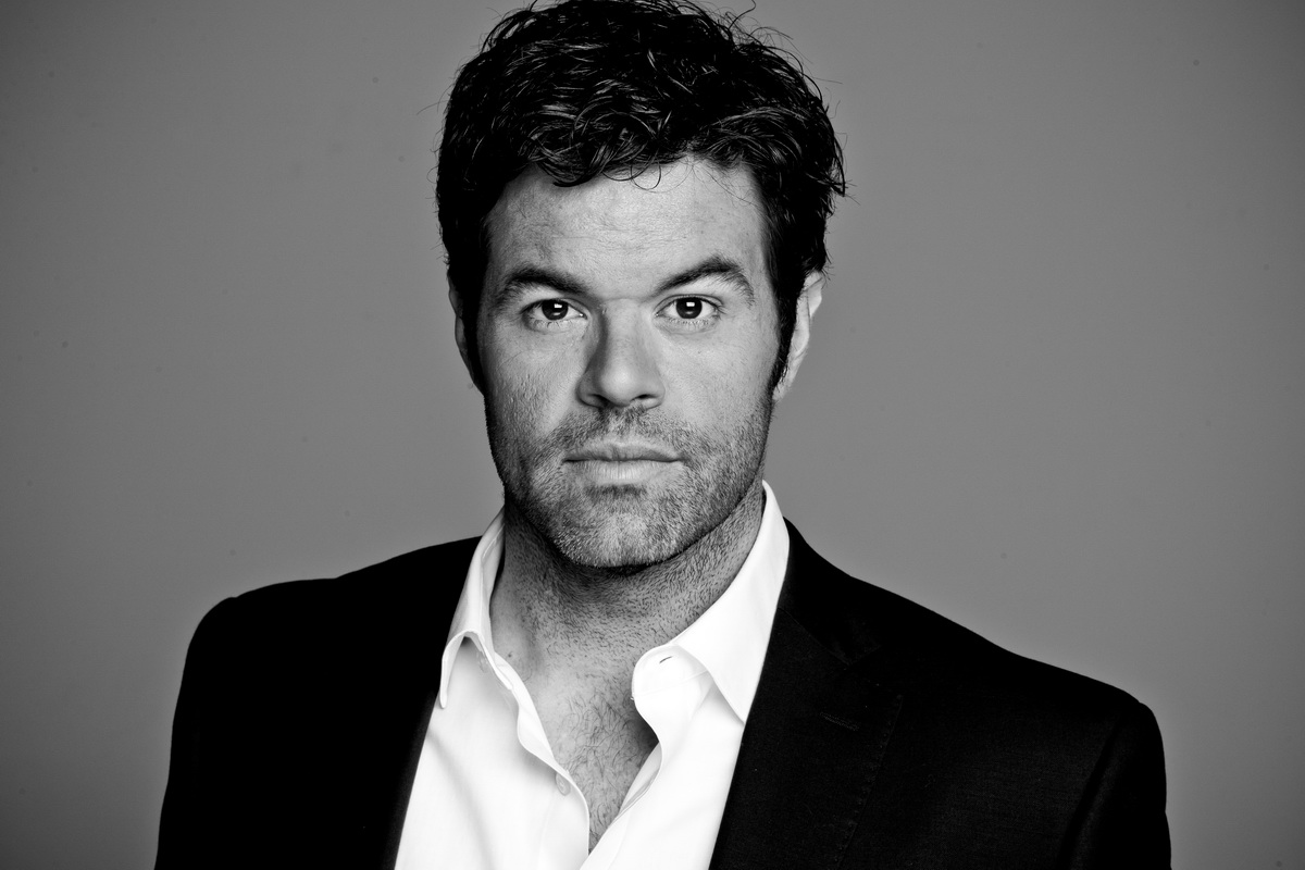 actor Robert Baker large photo