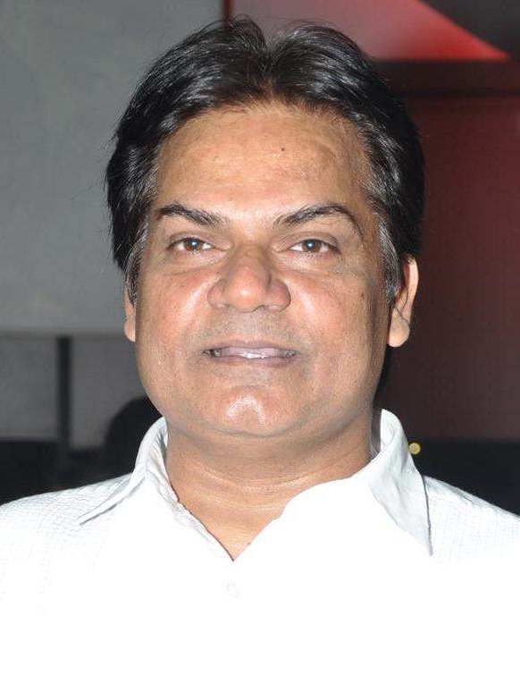 actor Akhilendra Mishra large photo