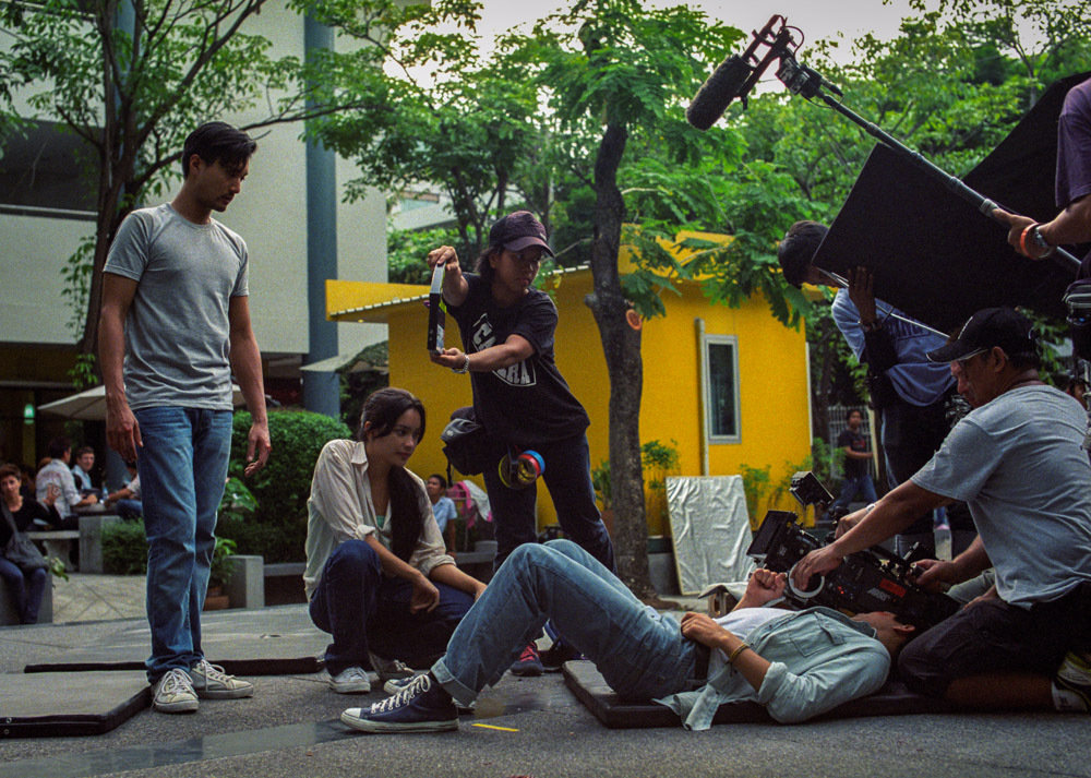 actor Krystal Vee large photo