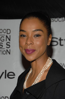 actor Sophie Okonedo large photo