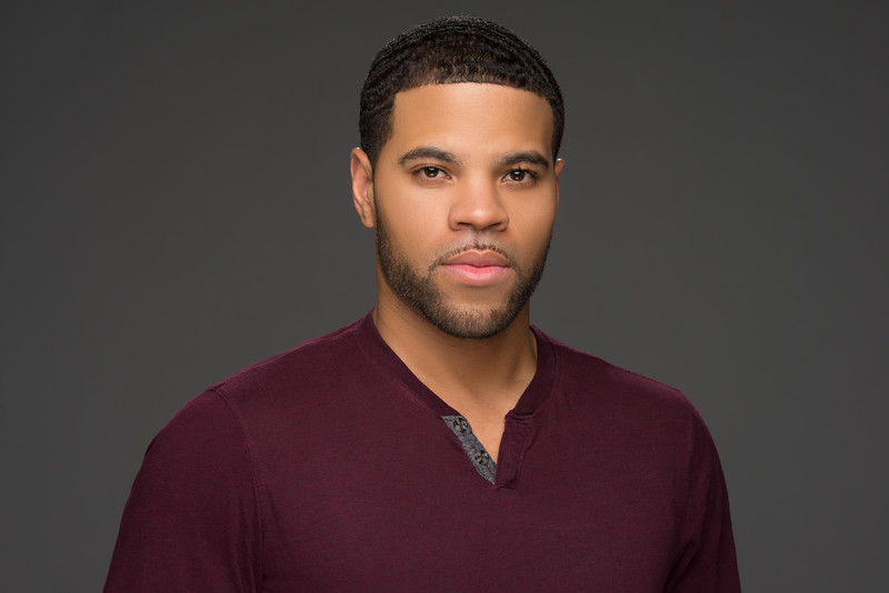 actor Julian Griffith large photo