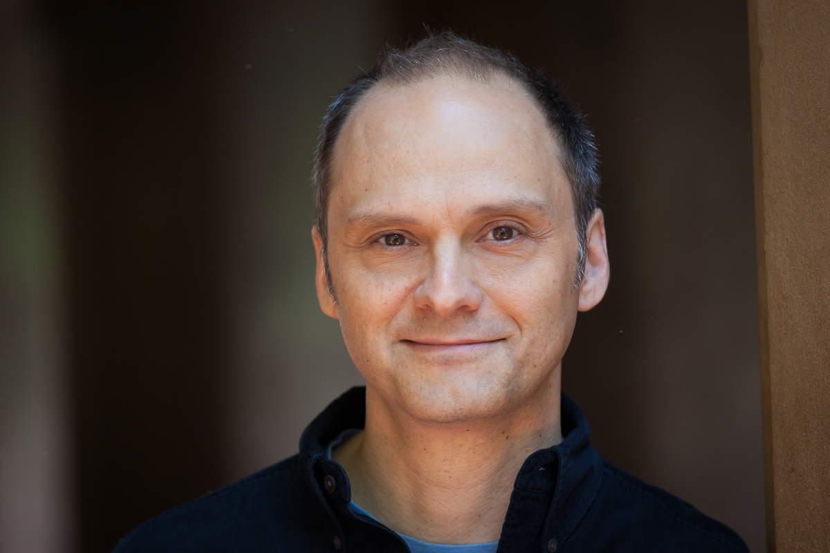 actor Michael Mastro large photo