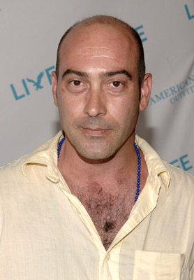 actor John Ventimiglia large photo