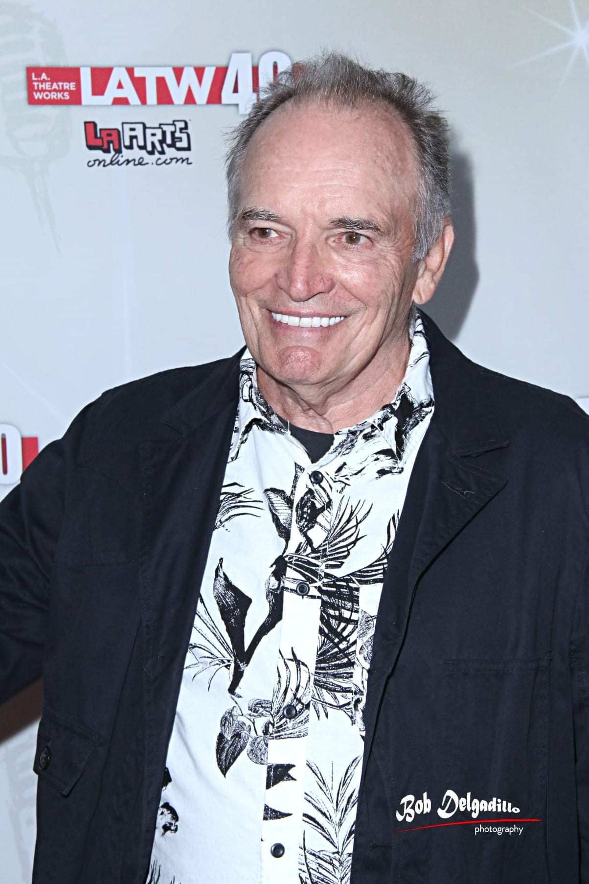 actor Tom Bower large photo