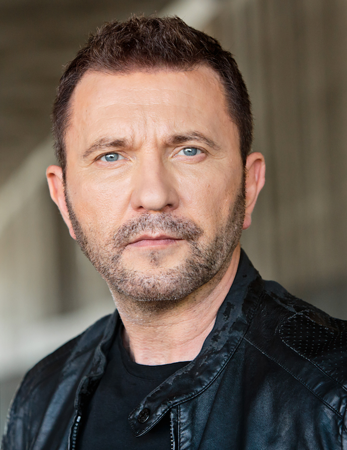 actor Kristof Konrad large photo