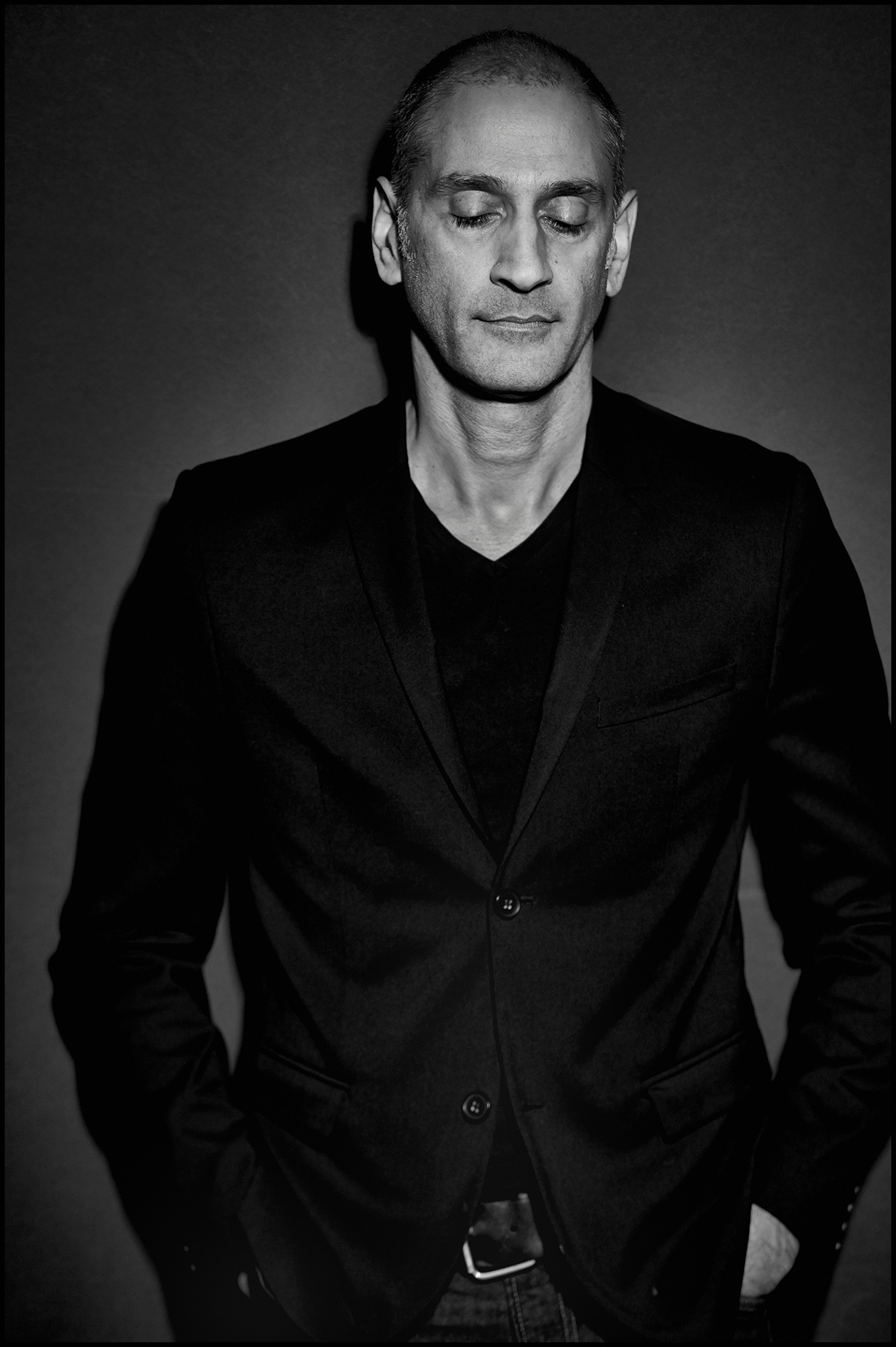 actor Omar Alex Khan large photo