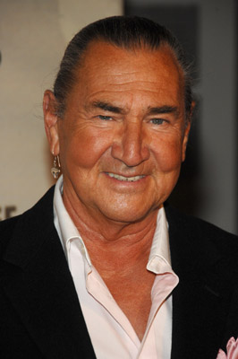 actor August Schellenberg large photo