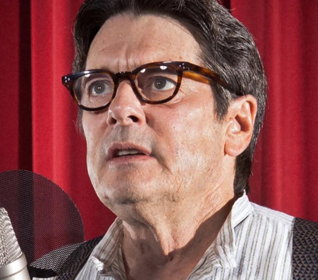 actor John Vickery large photo