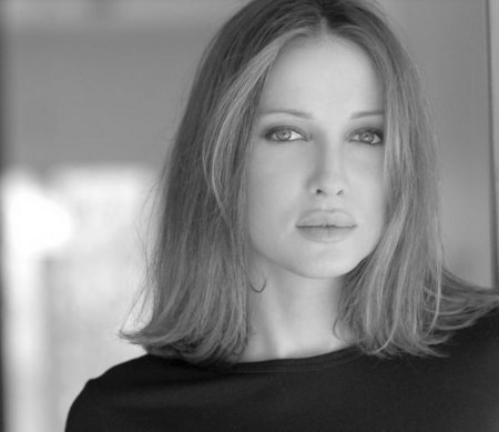 actor Kate Beahan large photo