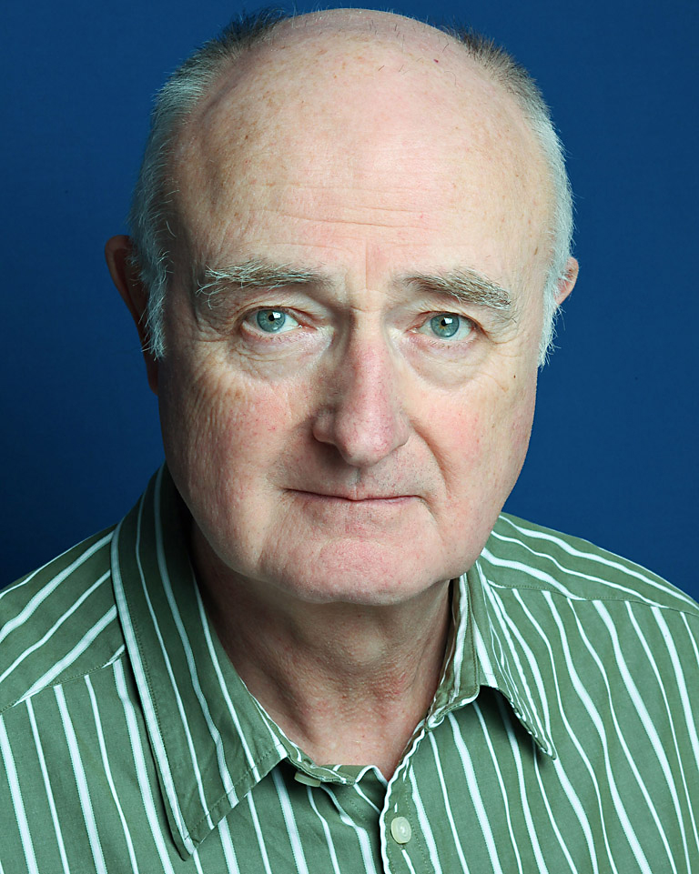 actor John Arthur large photo