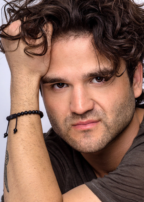 actor Bret Loehr large photo