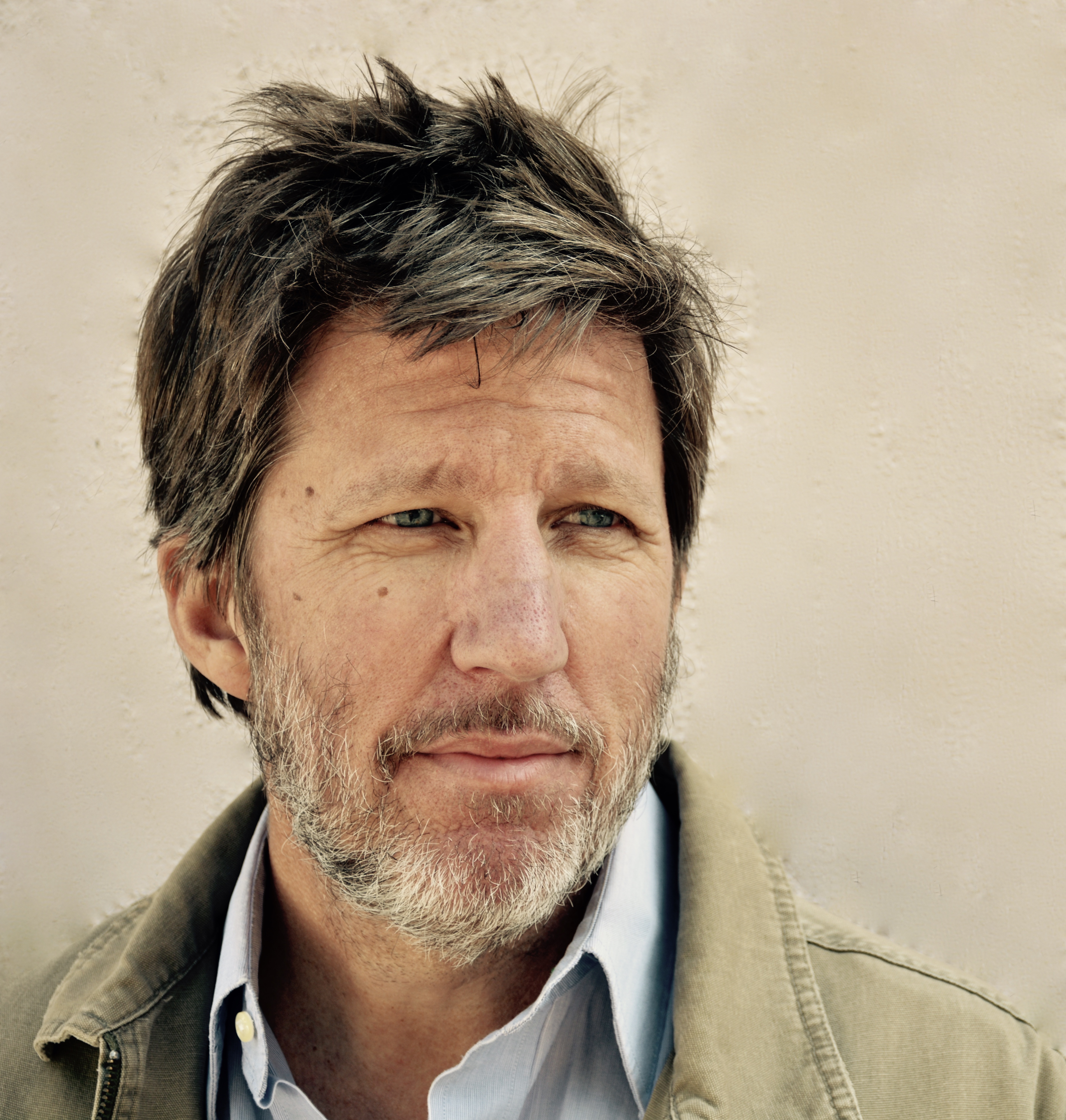 actor Robert Peters large photo