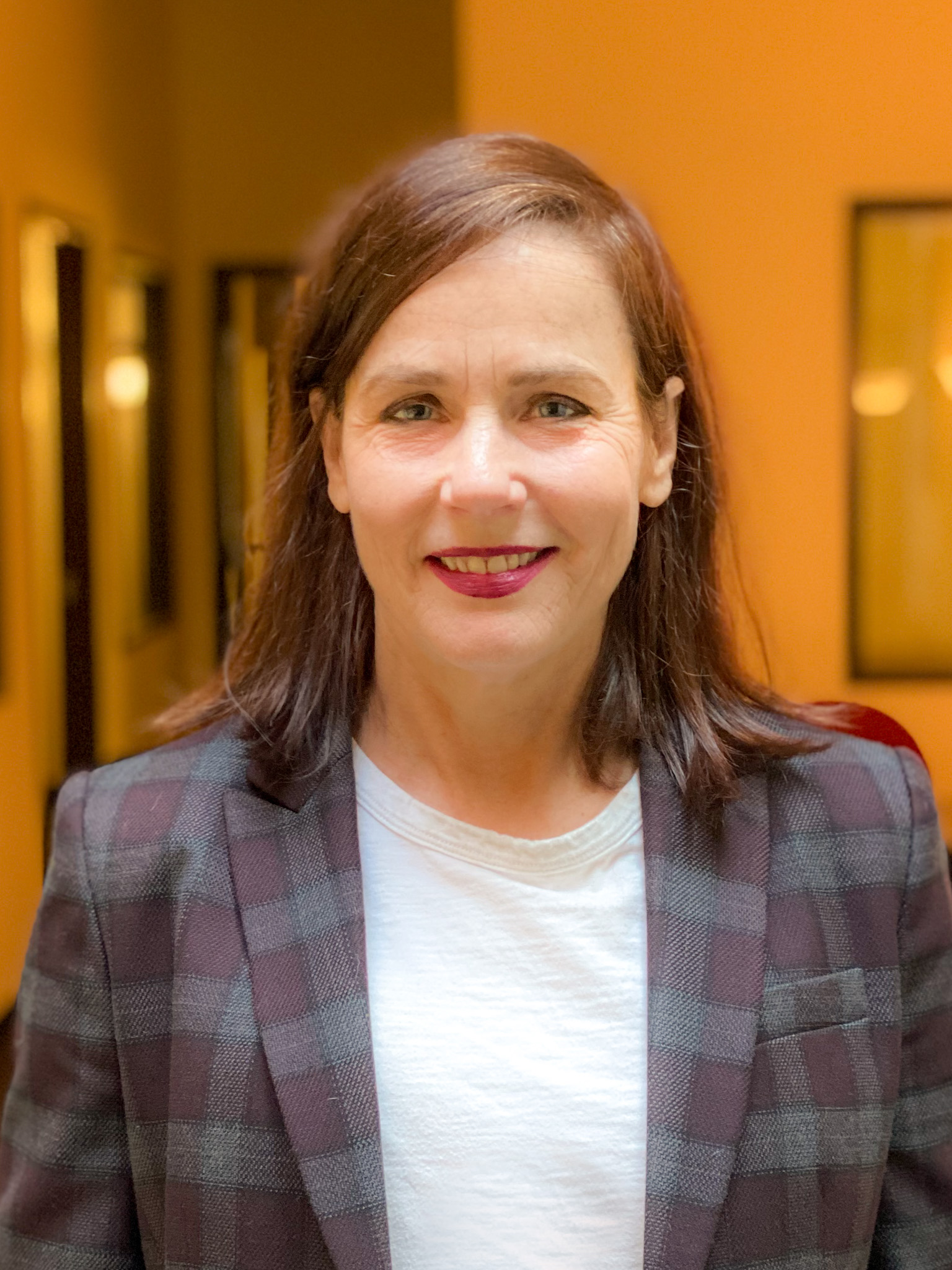 actor Linda Moran large photo