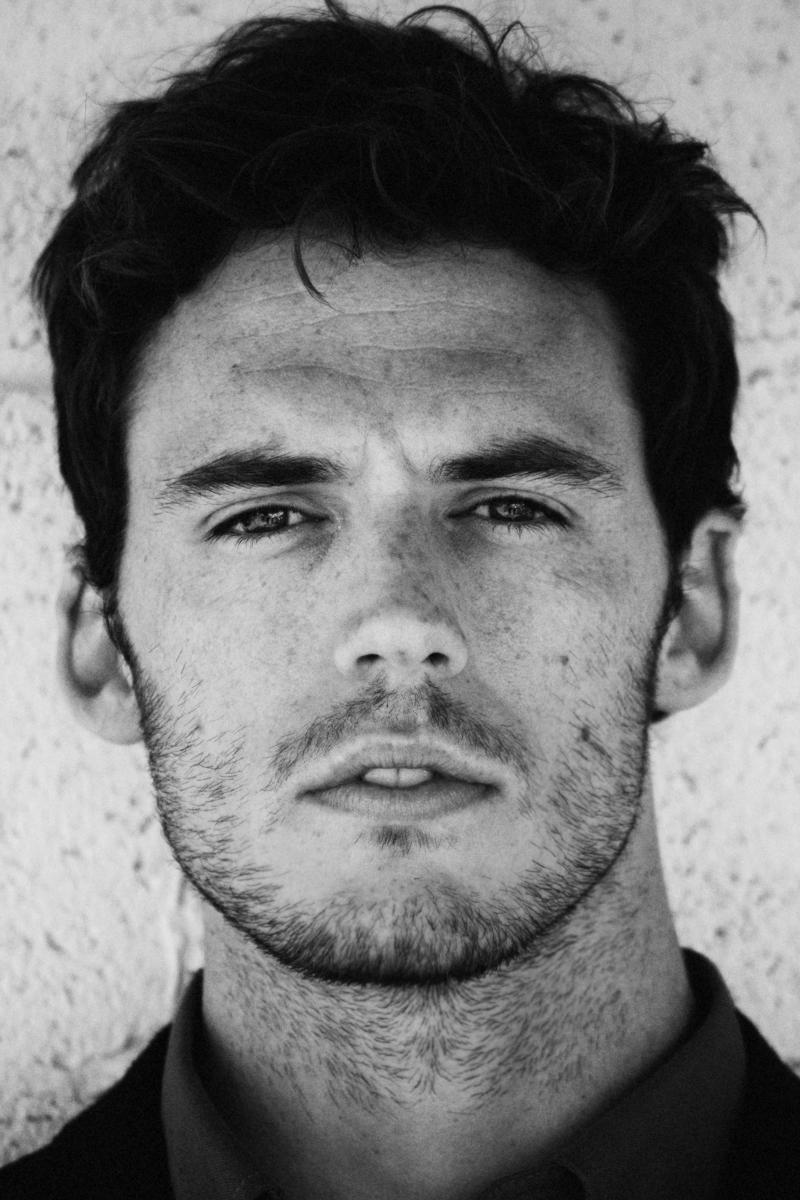 actor Sam Claflin large photo
