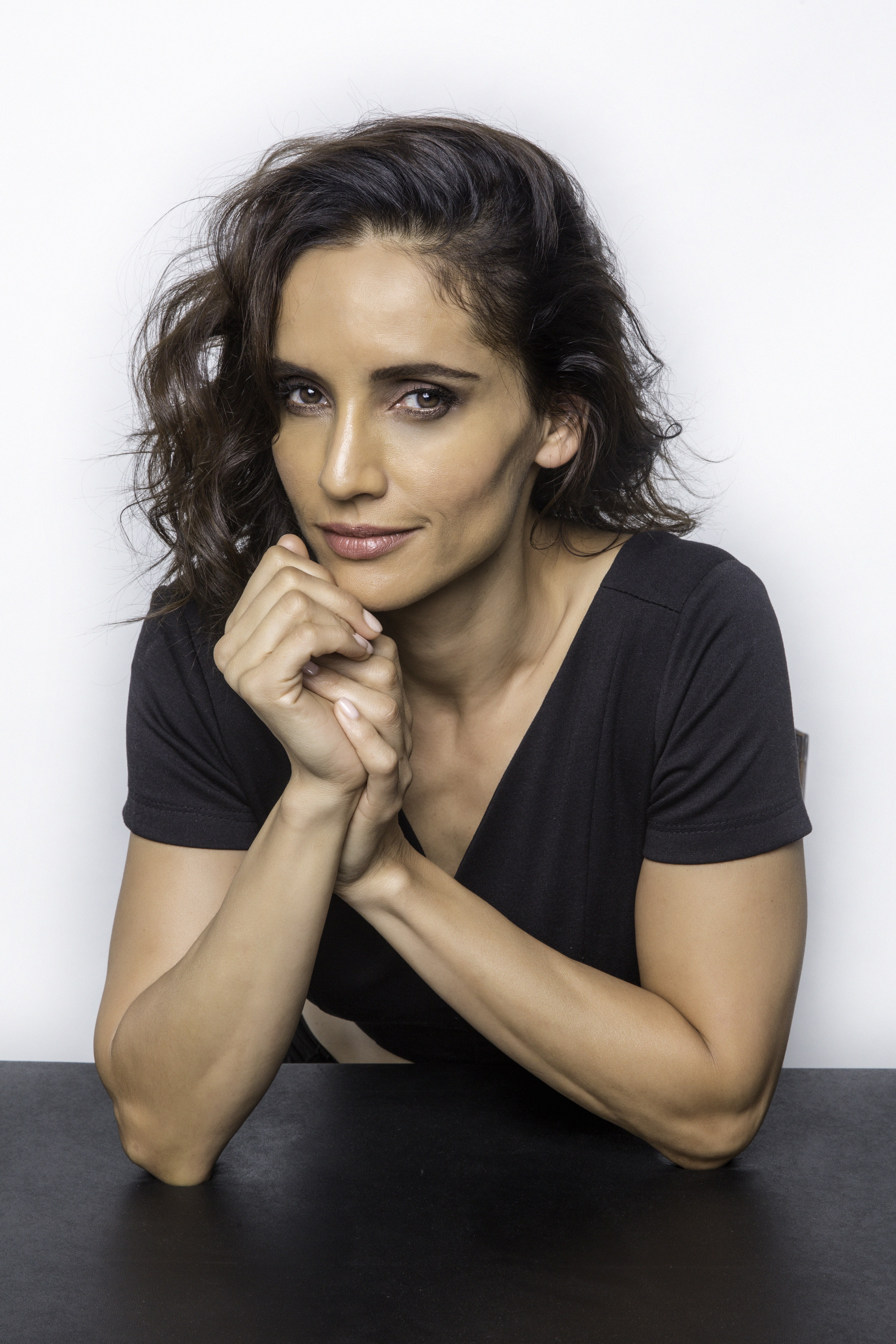 actor Leonor Varela large photo