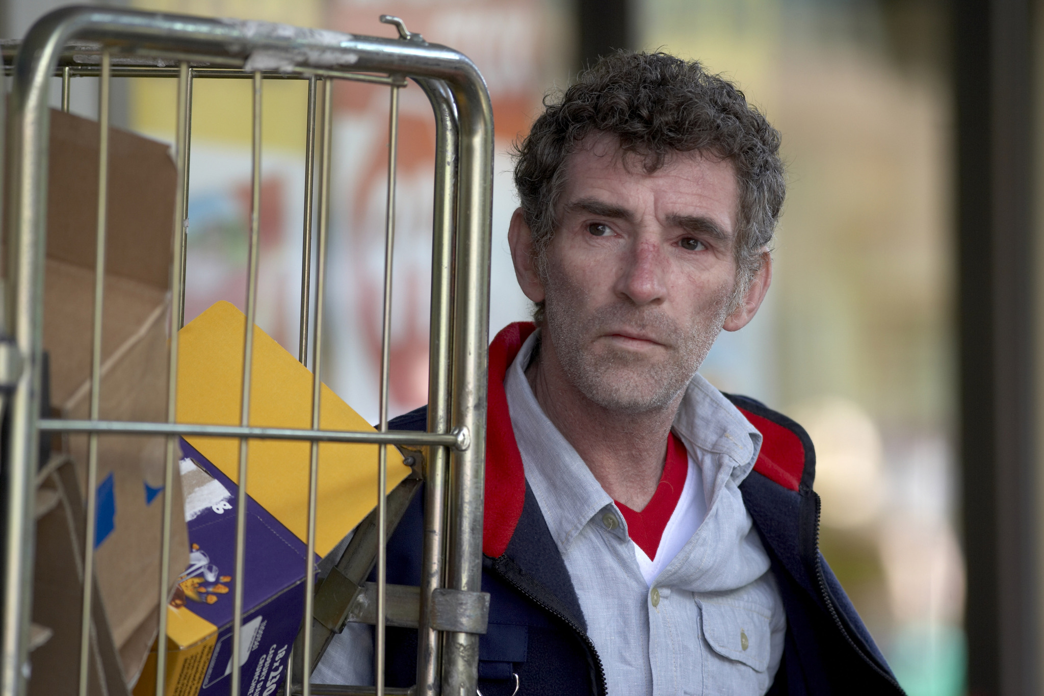 actor Steve Evets large photo