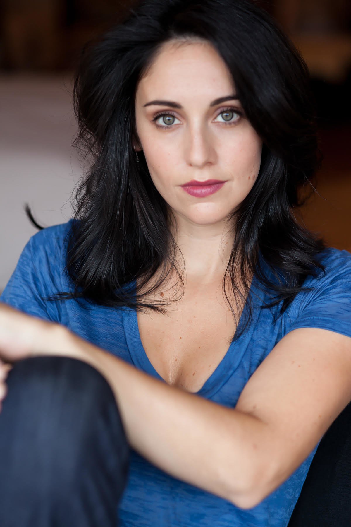 actor Erika Rosenbaum large photo