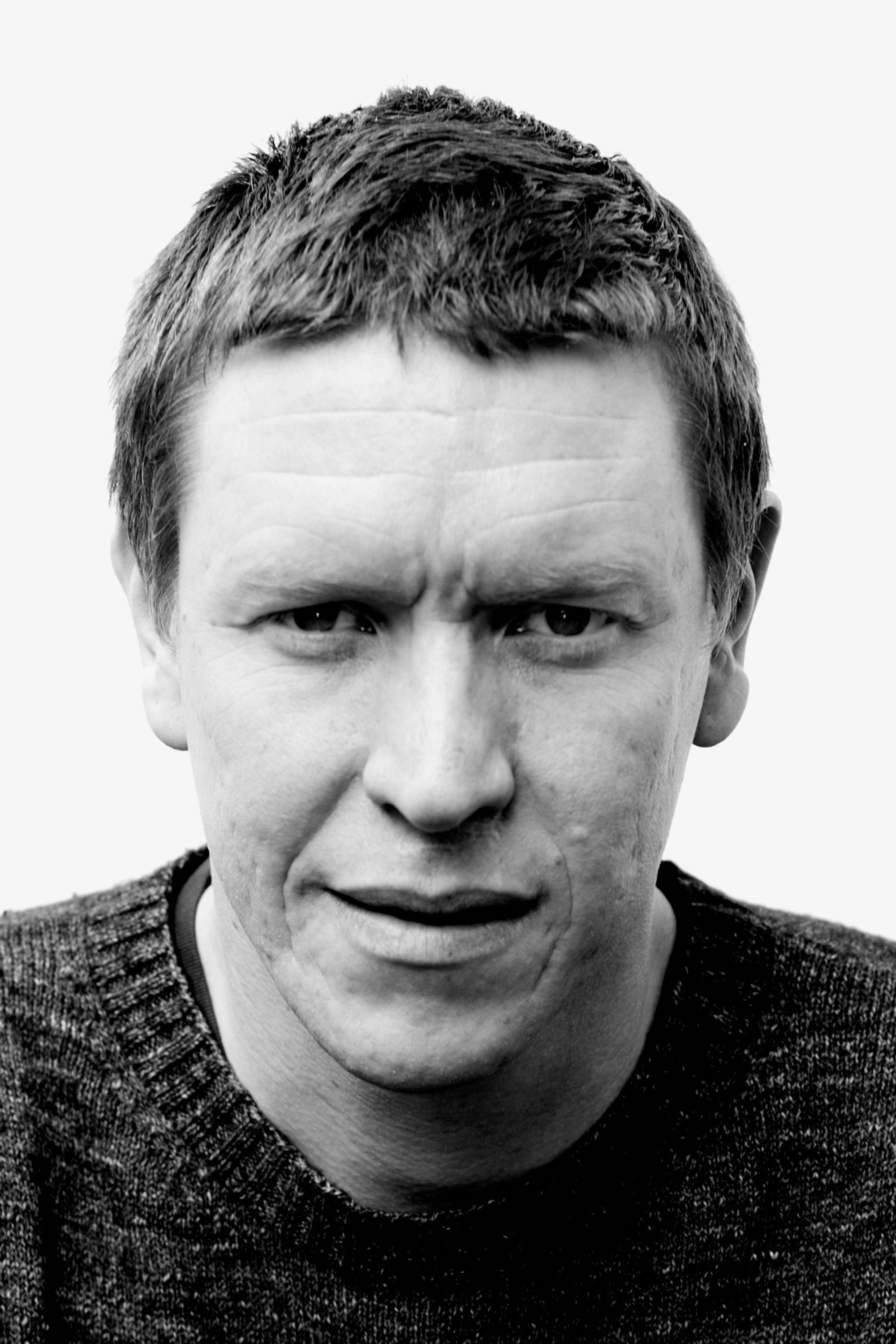 actor Sam Spruell large photo