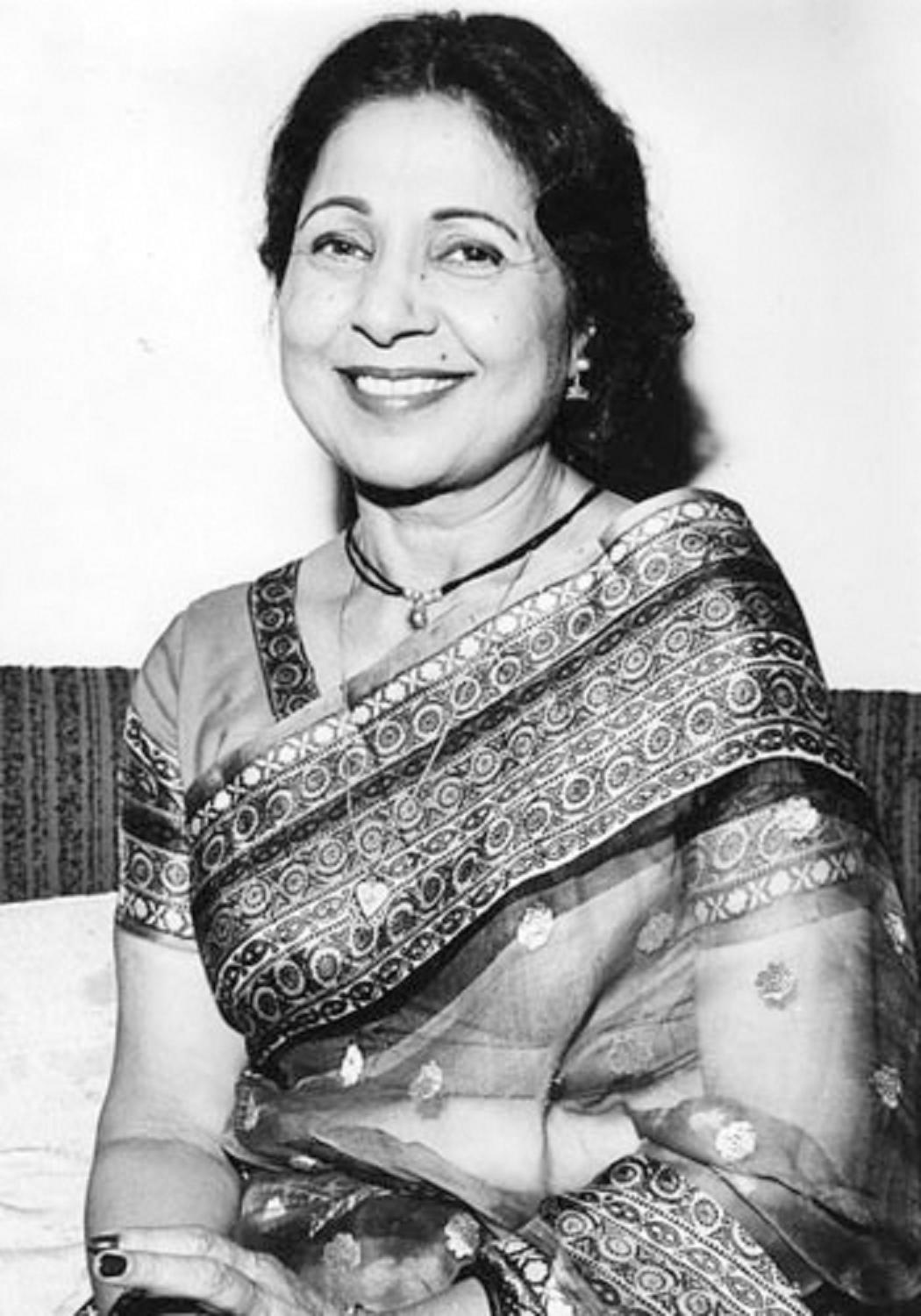 actor Achala Sachdev large photo