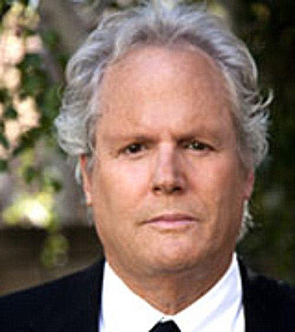 actor Cliff De Young large photo