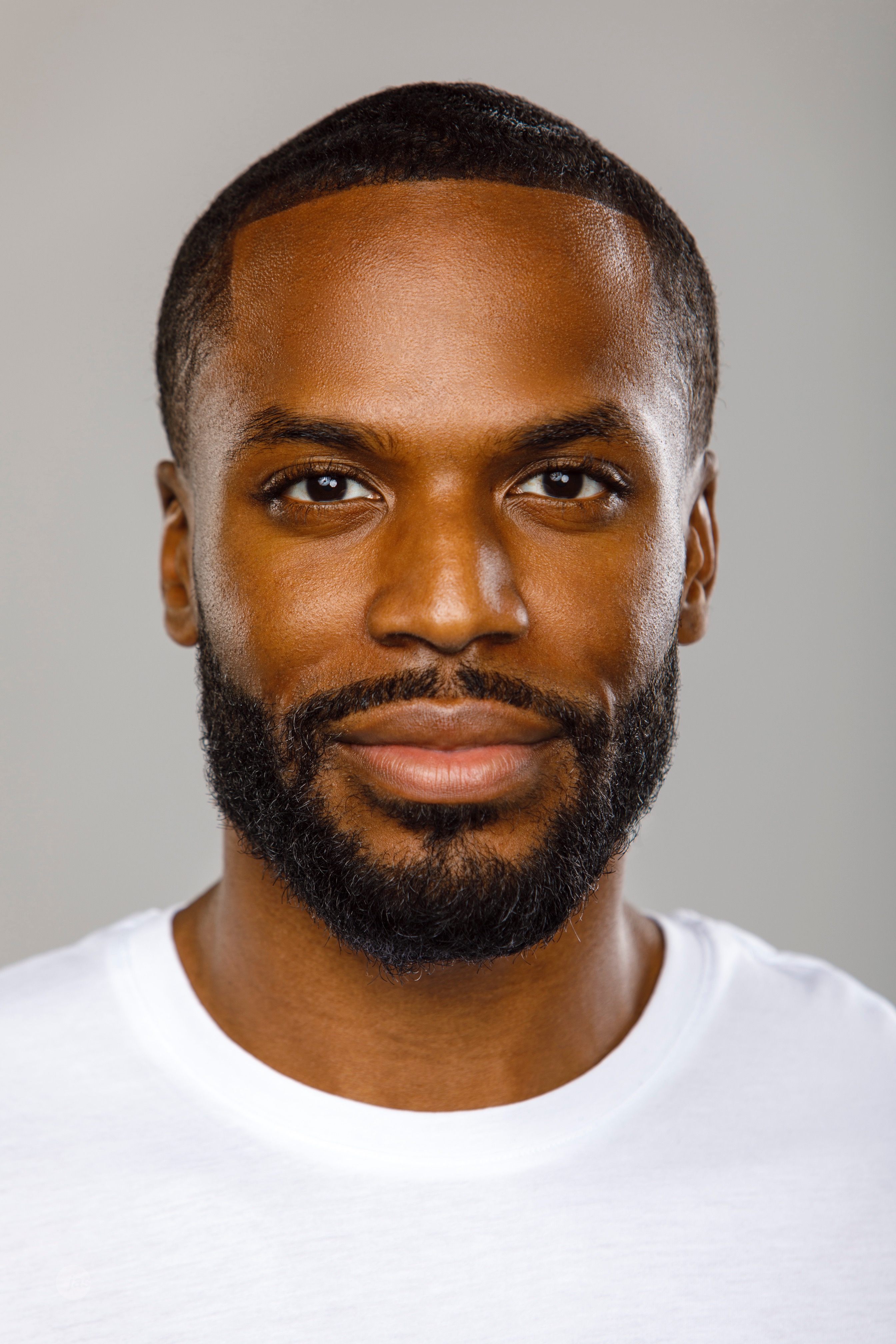 actor Robert Hayes large photo