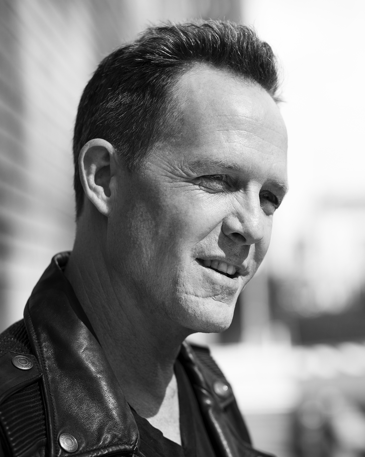 actor Dean Winters large photo actor Dean Winters large photo