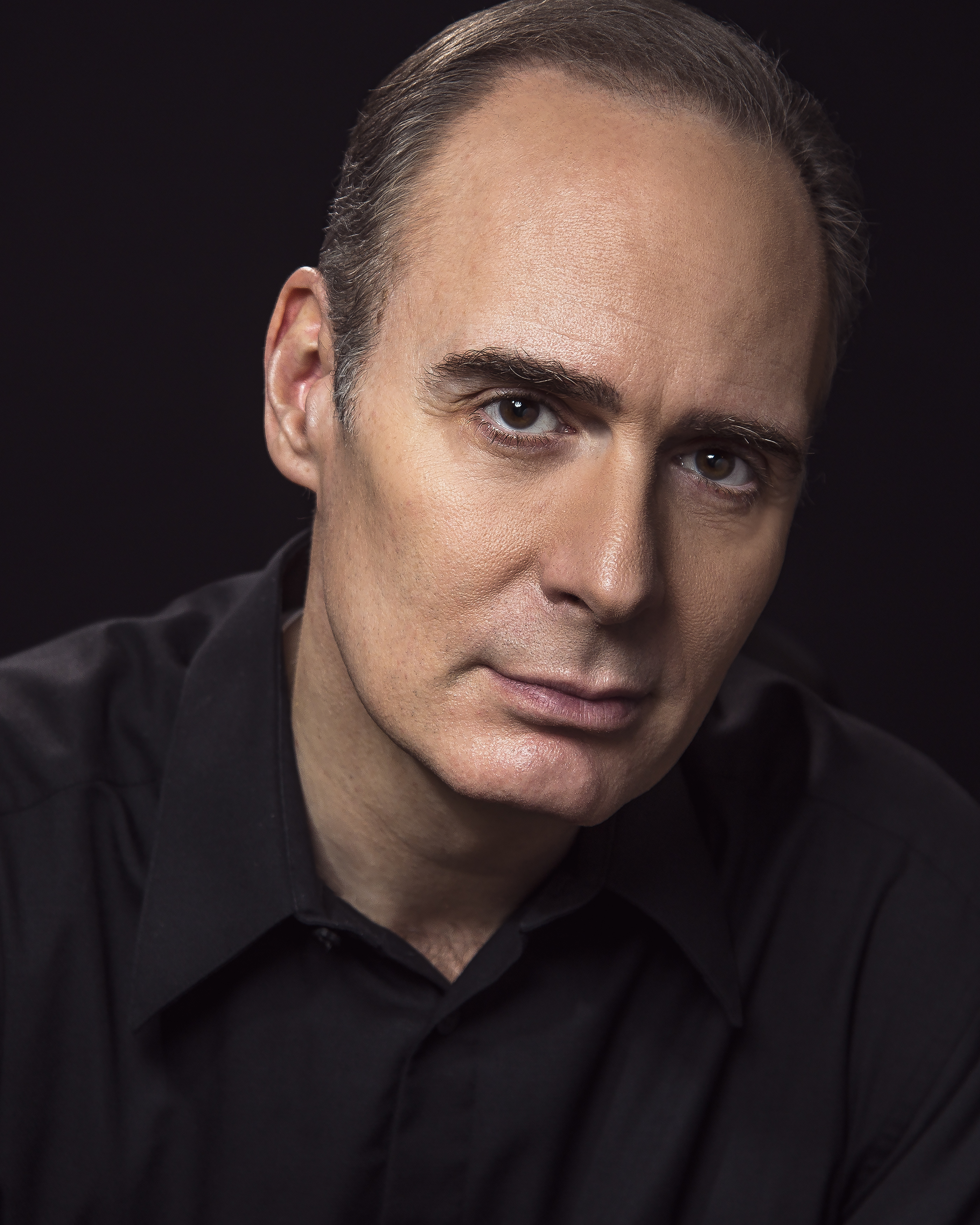 actor Paul T. Taylor large photo