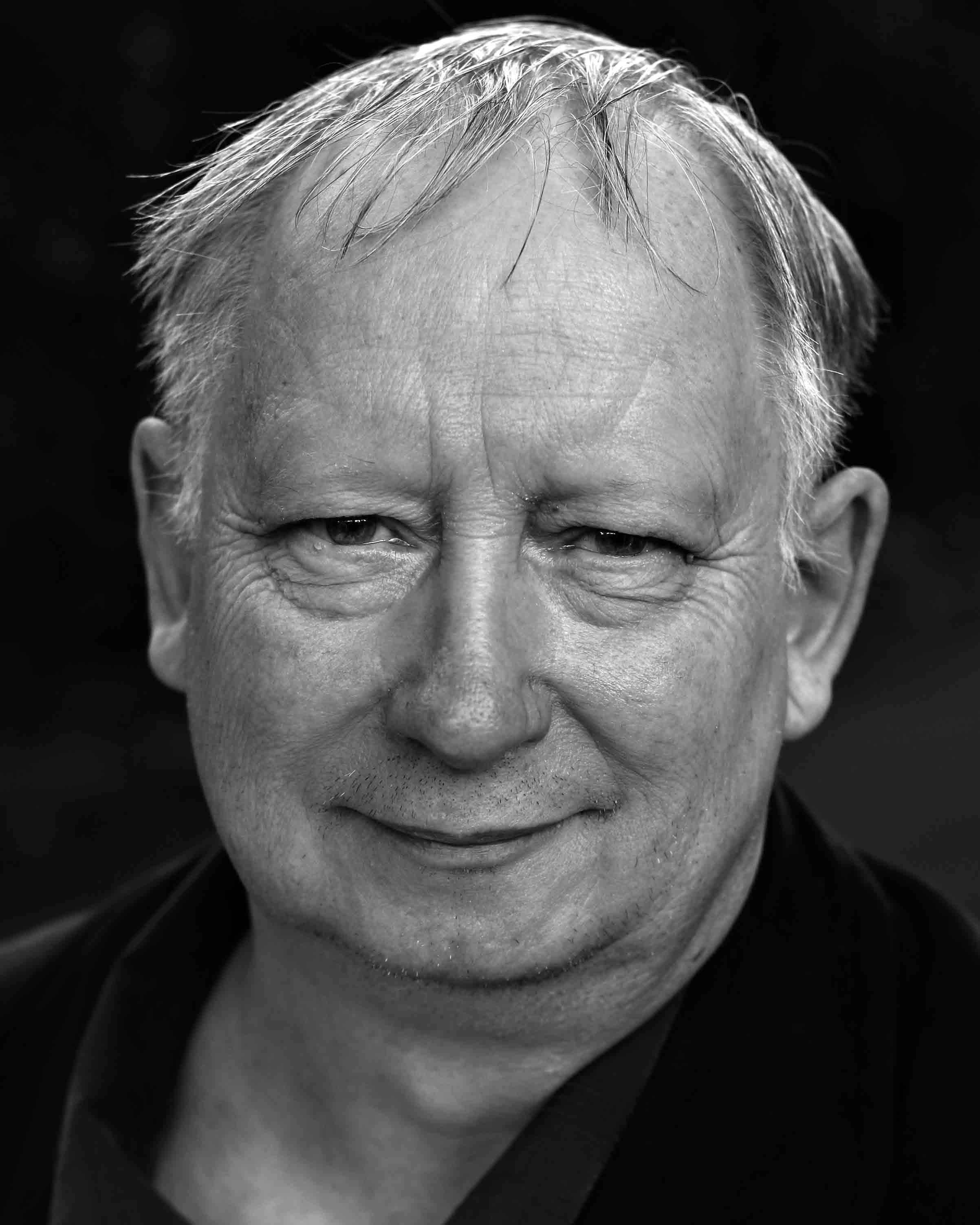 actor Brian Pettifer large photo