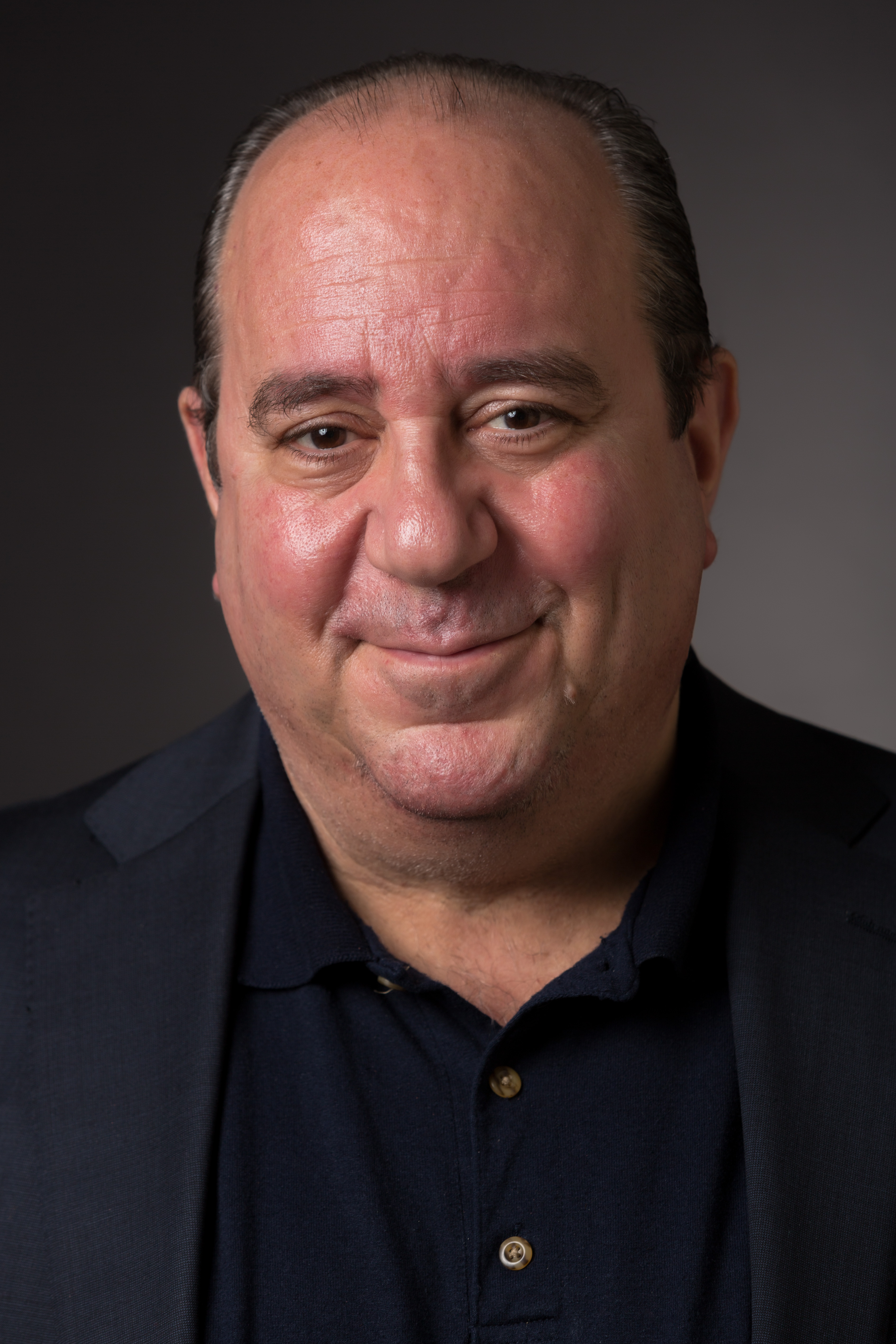 actor Louis Mustillo large photo