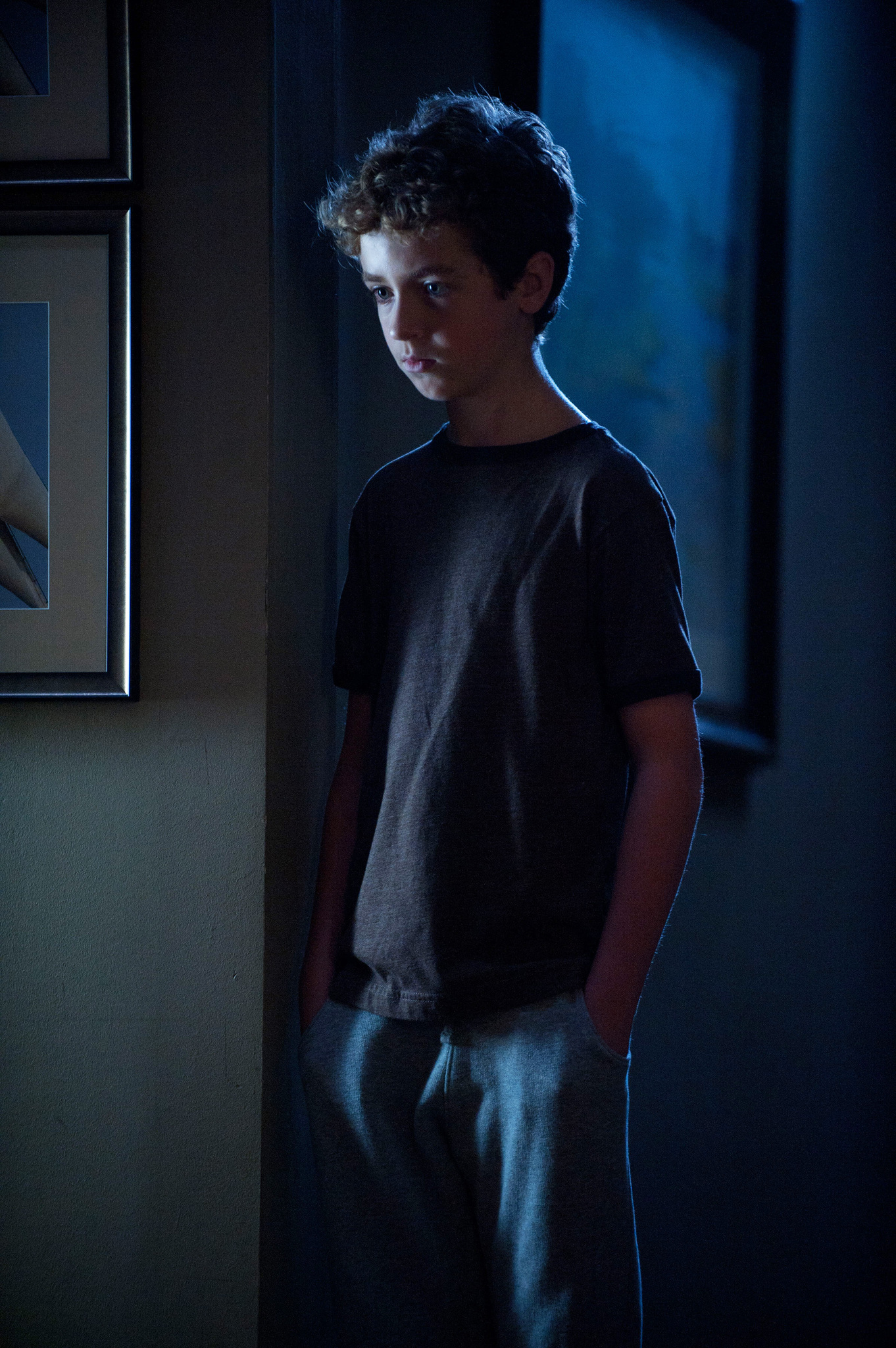 actor Evan Bird large photo