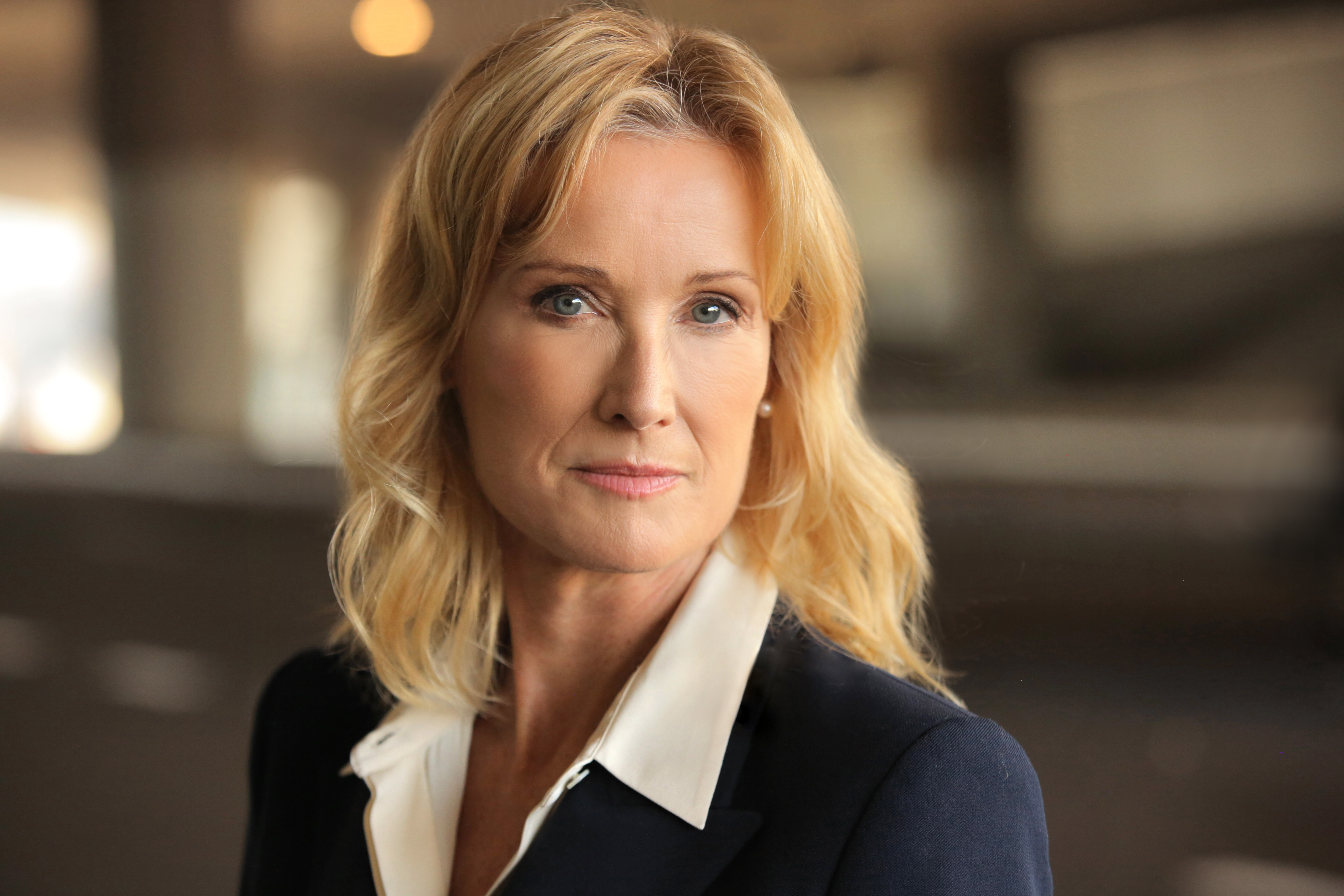 actor Deborah Rennard large photo