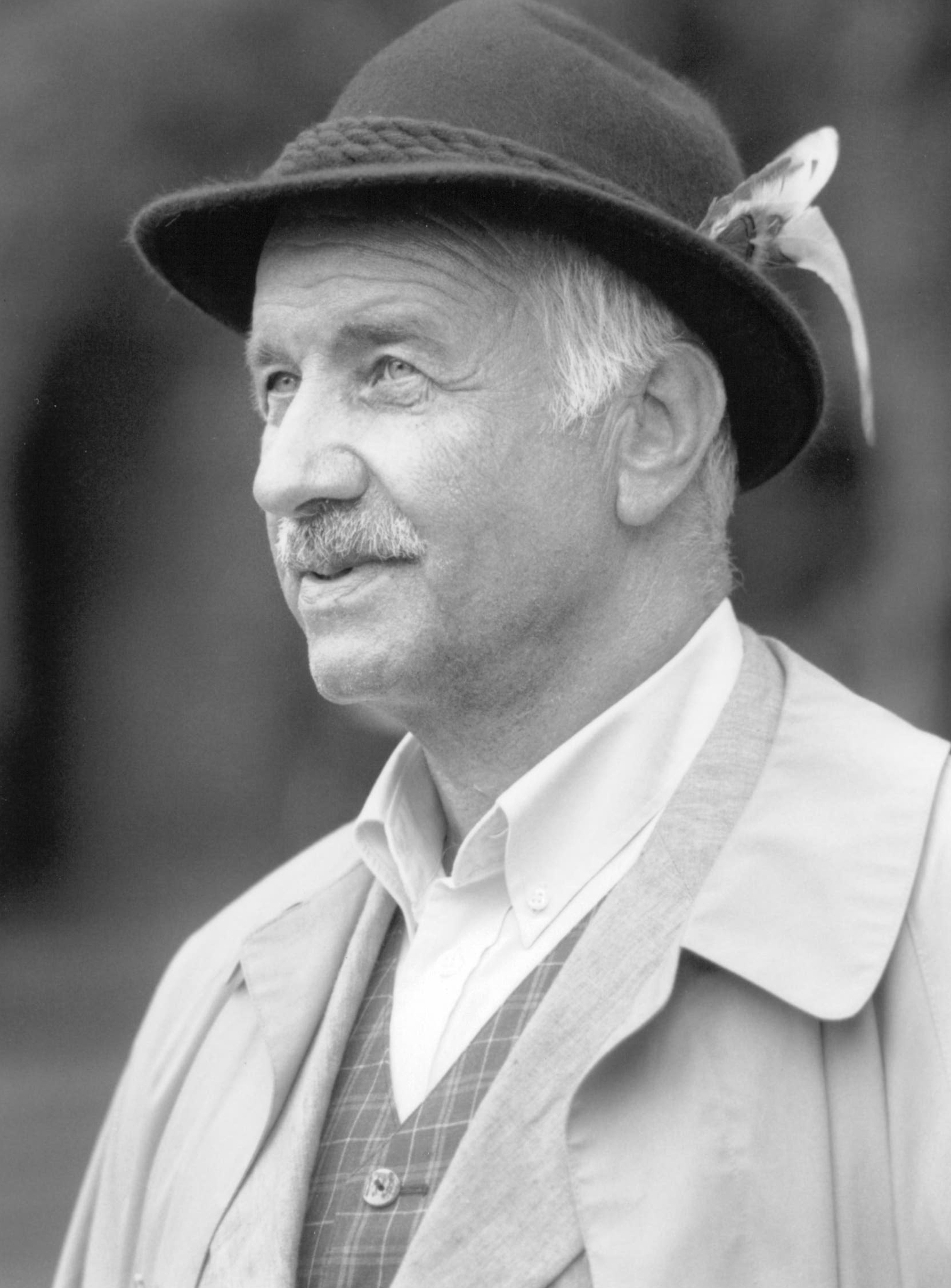 actor Armin Mueller-Stahl large photo