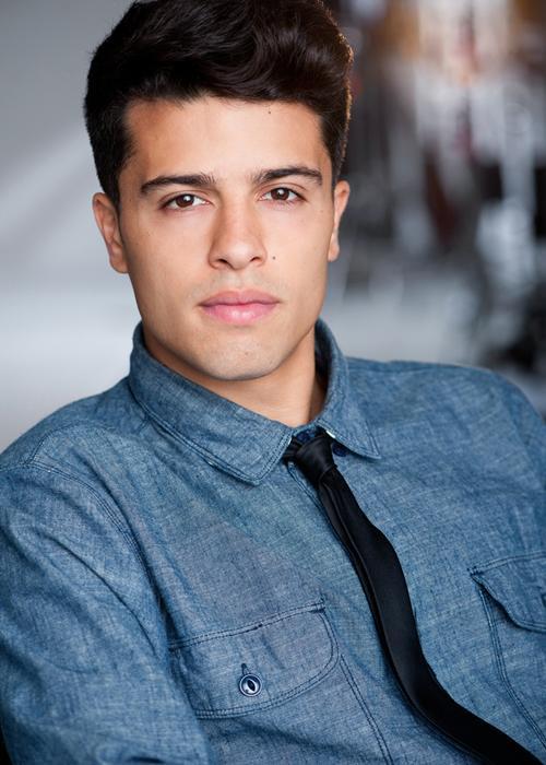 actor Luis Rosado large photo