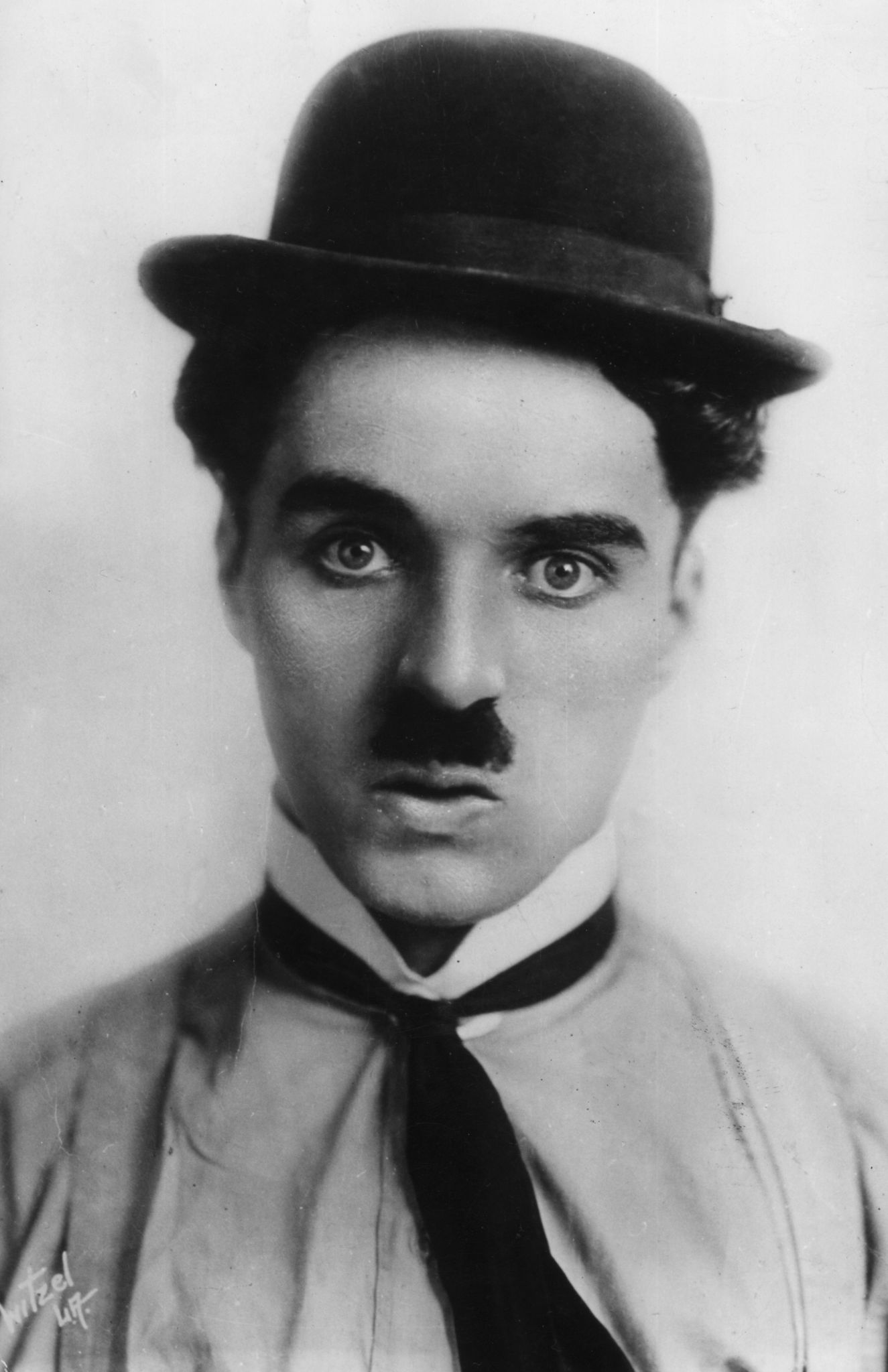 actor Charles Chaplin large photo