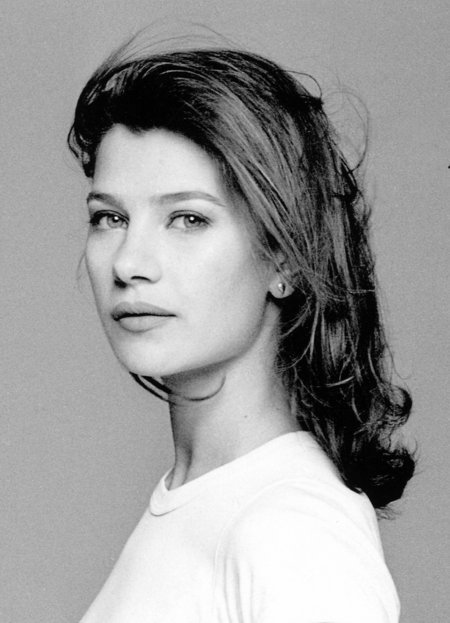 actor Viki Maragaki large photo