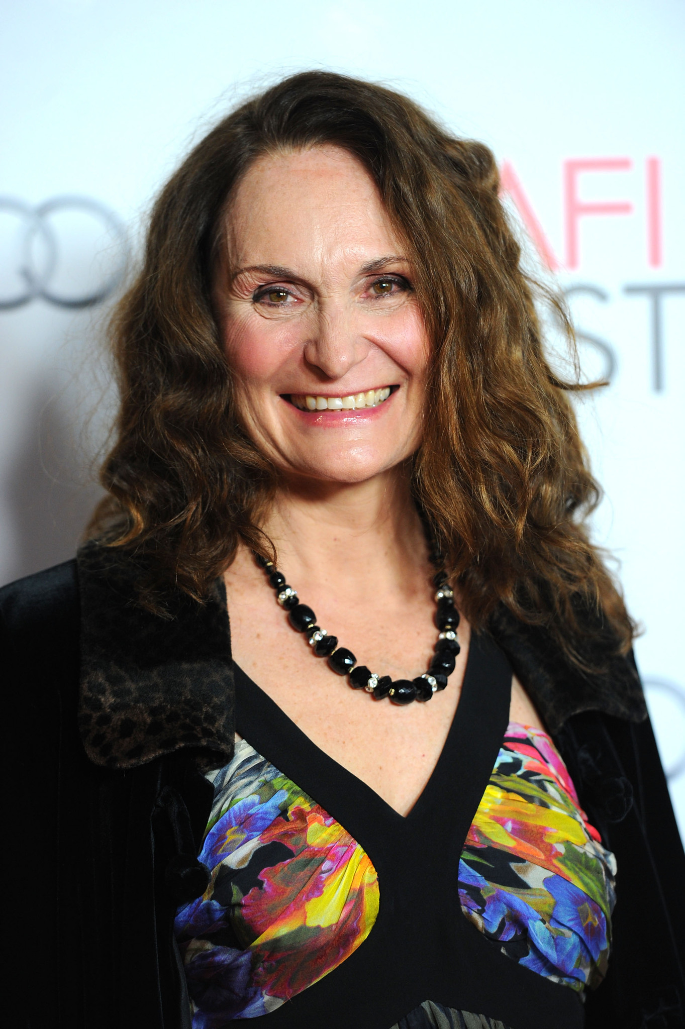 actor Beth Grant large photo